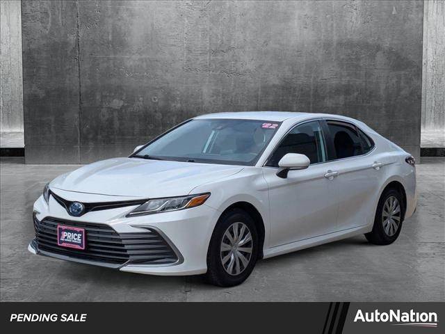 2022 Toyota Camry Hybrid LE — Sedan — 37,452 mi — Littleton, CO
