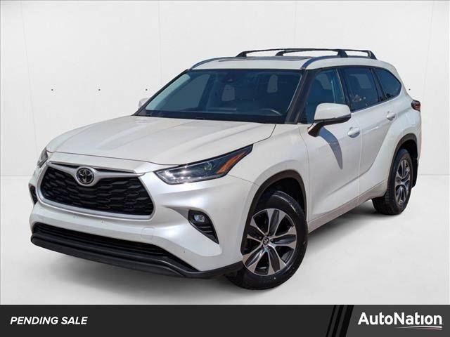 2021 Toyota Highlander XLE — SUV — 35,417 mi — Colorado Springs, CO