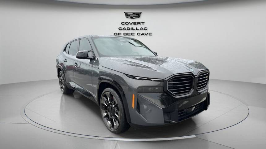 2024 BMW XM Base