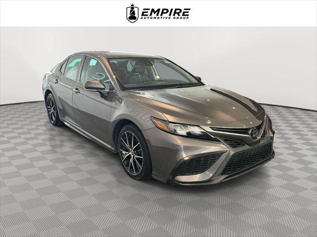 2022 Toyota Camry SE — Sedan — 59,903 mi — Woodside, NY