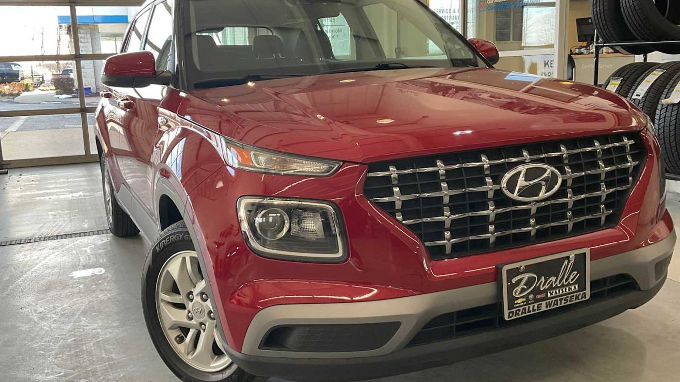 2020 Hyundai Venue SEL — SUV — 27,235 mi — Watseka, IL