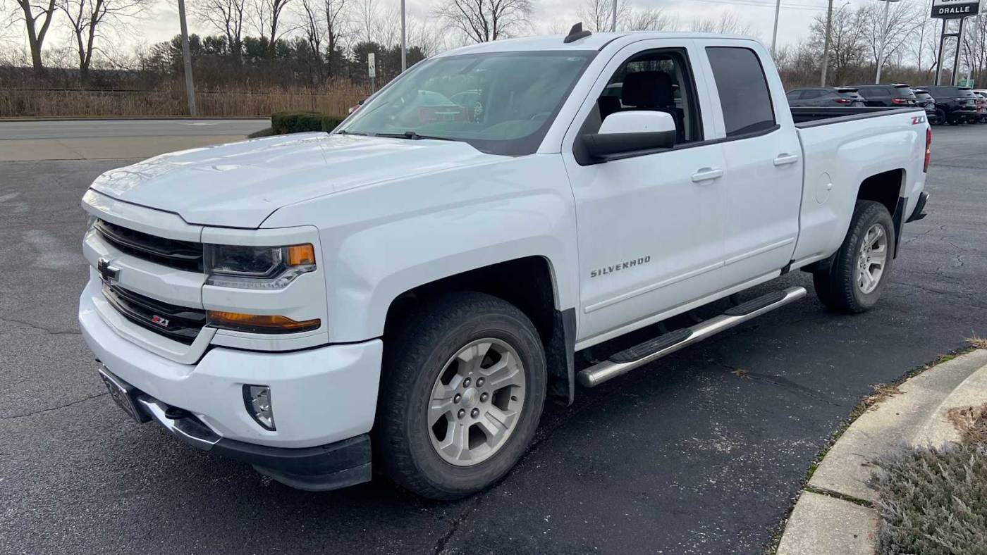 2018 Chevrolet Silverado 1500 LT — Pickup Truck — 104,779 mi — Watseka, IL