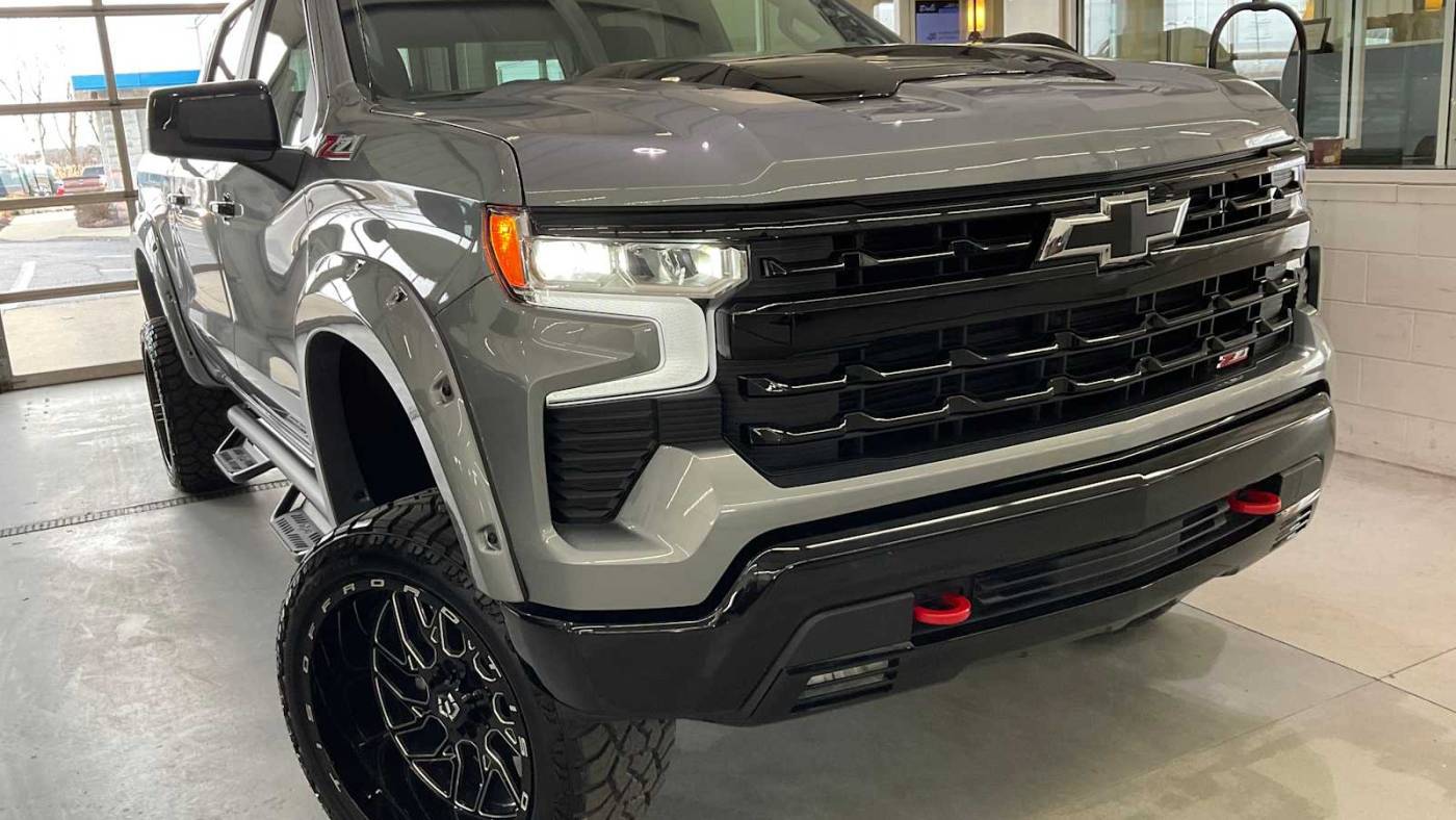 2024 Chevrolet Silverado 1500 LT Trail Boss — Pickup Truck — 3,152 mi — Watseka, IL