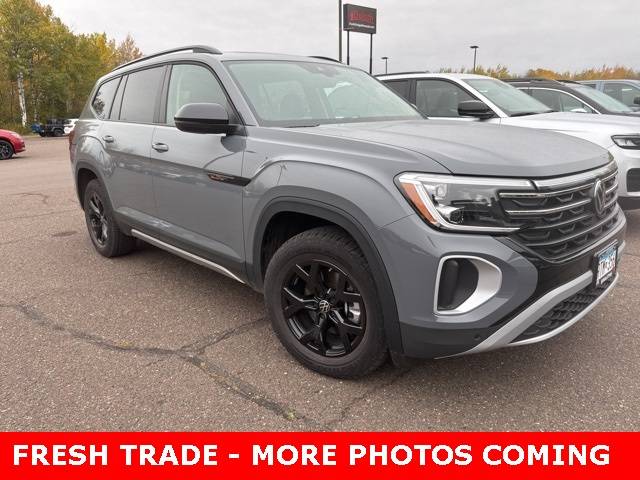 2024 Volkswagen Atlas Peak Edition SE with Technology — SUV — 16,775 mi — Hermantown, MN