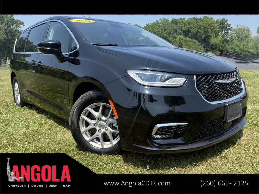 2024 Chrysler Pacifica Touring L — Minivan — 27,440 mi — Angola, IN