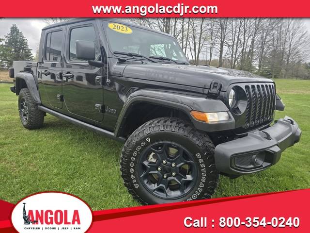 2023 Jeep Gladiator Willys — Pickup Truck — 12,253 mi — Angola, IN