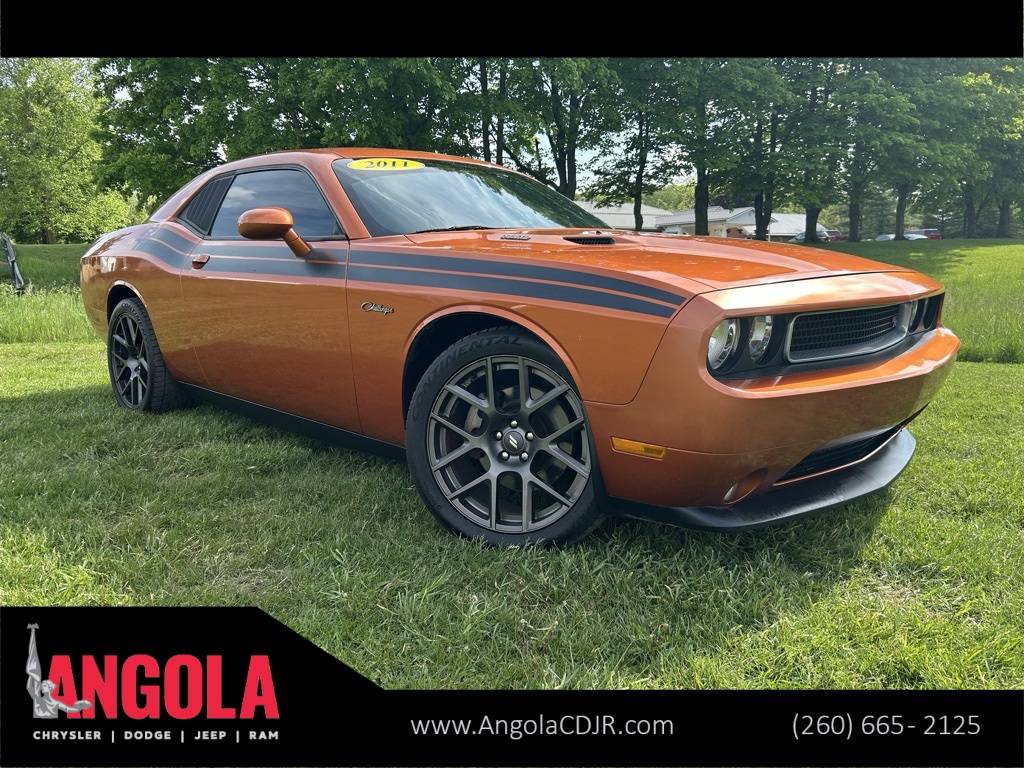 2011 Dodge Challenger R/T Classic — Coupe — 93,575 mi — Angola, IN