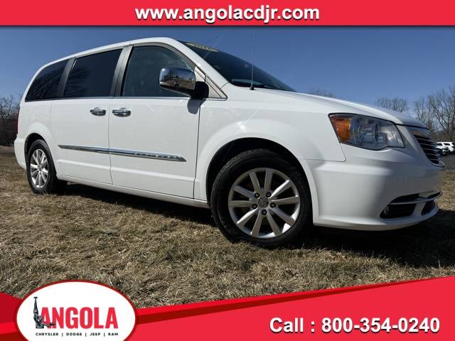 2016 Chrysler Town & Country Limited Platinum — Minivan — 130,668 mi — Angola, IN