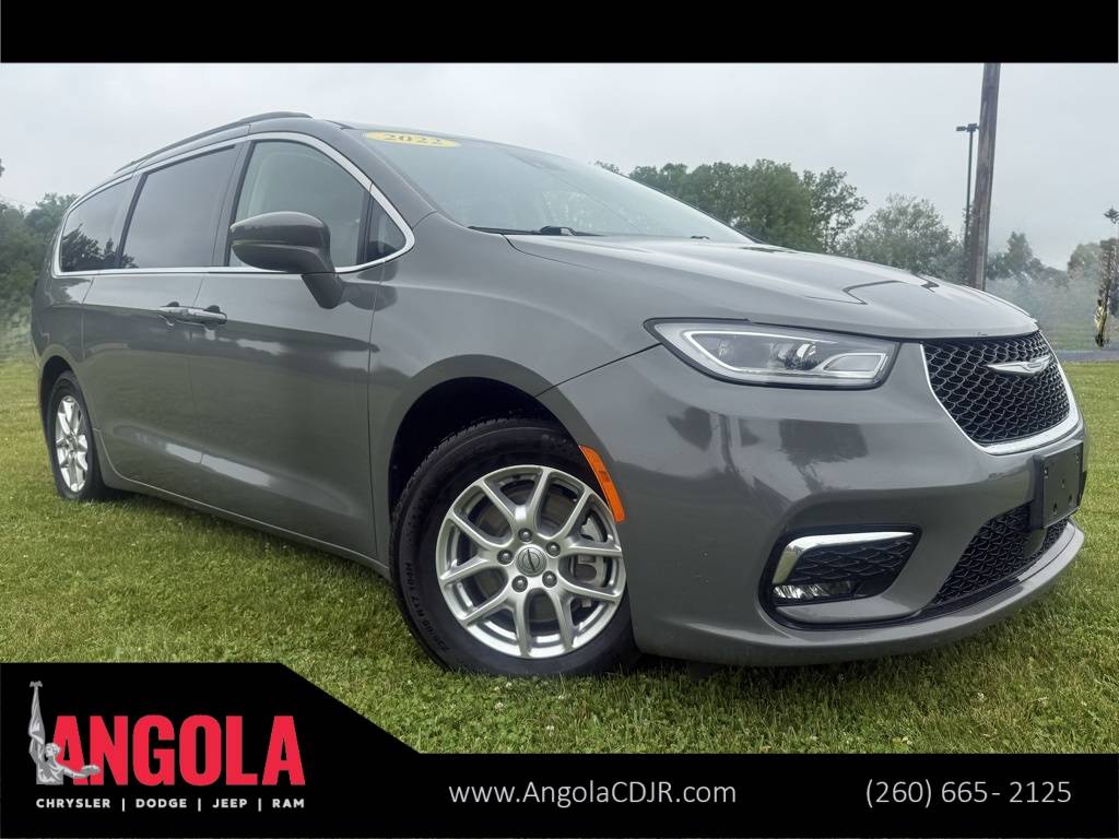 2022 Chrysler Pacifica Touring L — Minivan — 60,953 mi — Angola, IN