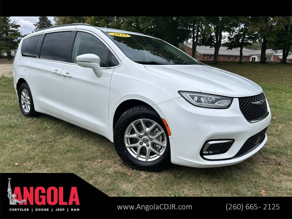 2022 Chrysler Pacifica Touring L — Minivan — 71,171 mi — Angola, IN