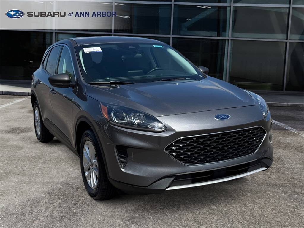 2022 Ford Escape SE — SUV — 23,275 mi — Ann Arbor, MI