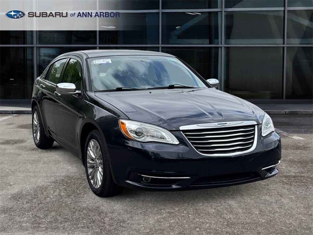 2011 Chrysler 200 Limited — Sedan — 91,925 mi — Ann Arbor, MI