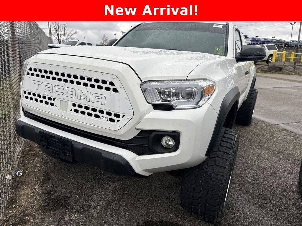 2020 Toyota Tacoma SR — Pickup Truck — 68,815 mi — Huntington, WV