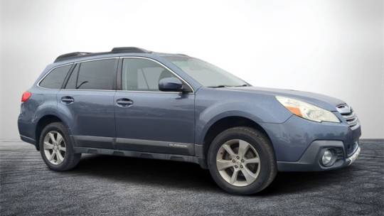 2013 Subaru Outback 2.5i Limited — SUV — 106,818 mi — Vero Beach, FL
