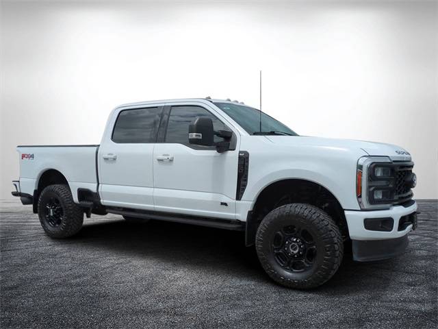 2023 Ford Super Duty F-350 XLT — Pickup Truck — 36,511 mi — Vero Beach, FL