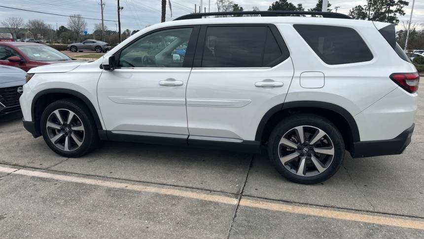 2023 Honda Pilot Touring — SUV — 27,243 mi — Covington, LA