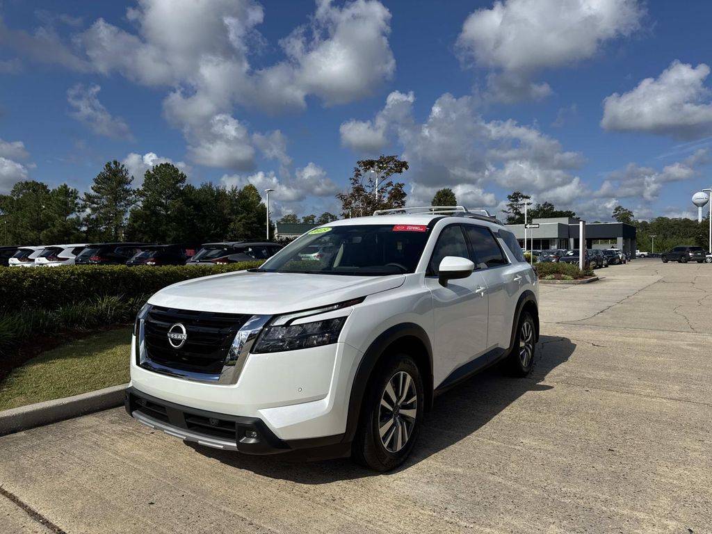 2025 Nissan Pathfinder SL — SUV — 1,536 mi — Covington, LA