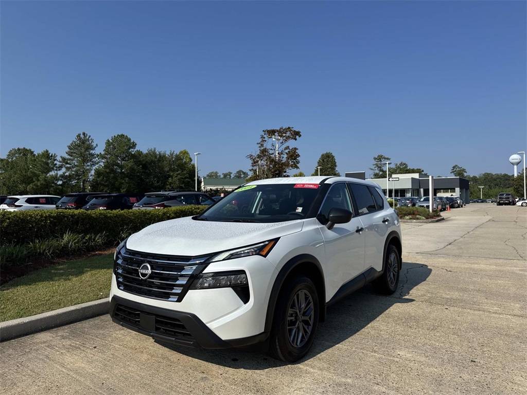 2025 Nissan Rogue S — SUV — 1,652 mi — Covington, LA