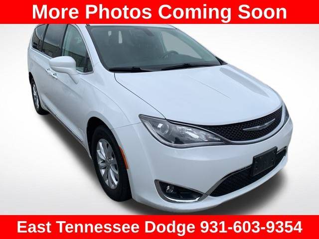 2017 Chrysler Pacifica Touring L — Minivan — 111,109 mi — Crossville, TN