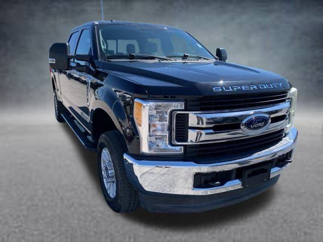 2017 Ford Super Duty F-250 XLT — Pickup Truck — 124,130 mi — Crossville, TN