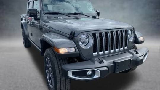 2023 Jeep Gladiator Overland — Pickup Truck — 40,462 mi — Crossville, TN