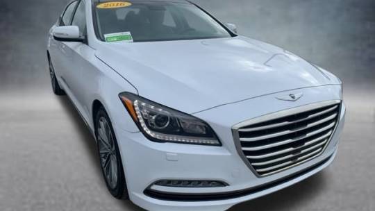 2016 Hyundai Genesis 3.8 — Sedan — 76,469 mi — Crossville, TN