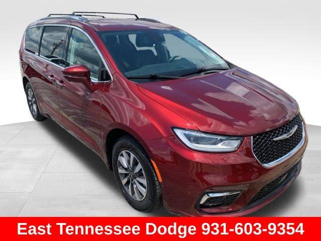 2021 Chrysler Pacifica Touring L — Minivan — 102,172 mi — Crossville, TN