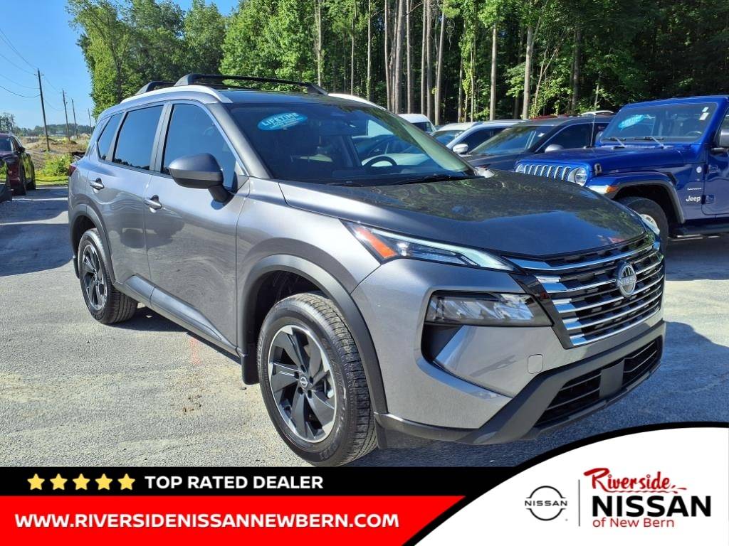 2025 Nissan Rogue SV — SUV — 4,966 mi — New Bern, NC