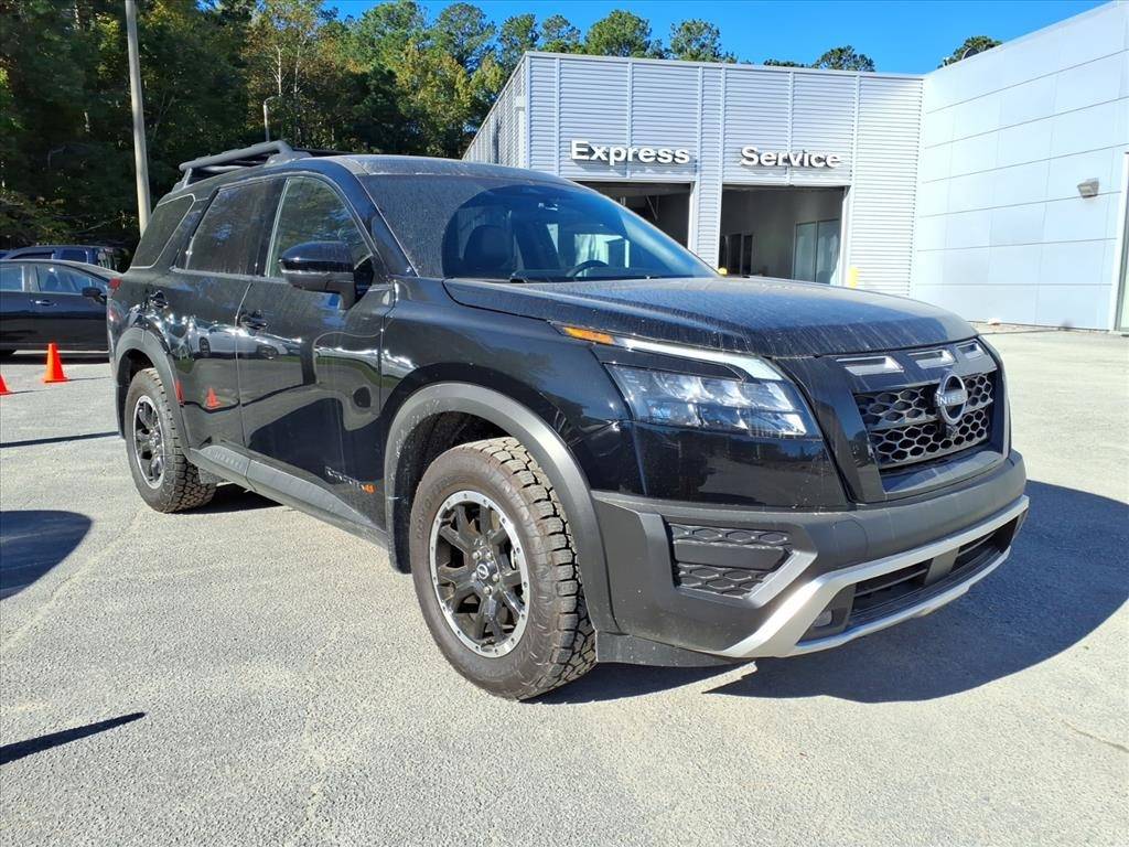 2025 Nissan Pathfinder Rock Creek — SUV — 10 mi — New Bern, NC