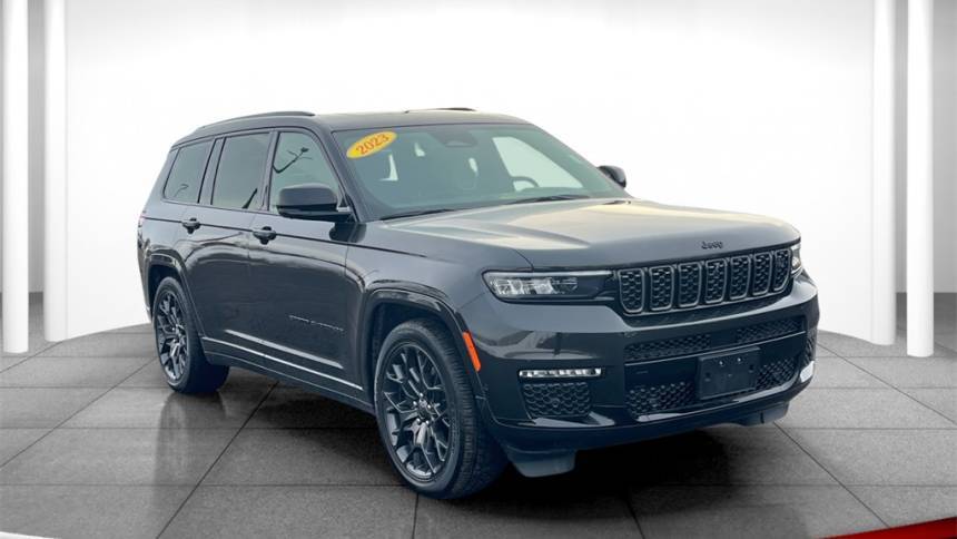 2023 Jeep Grand Cherokee Summit — SUV — 11,214 mi — Indianapolis, IN