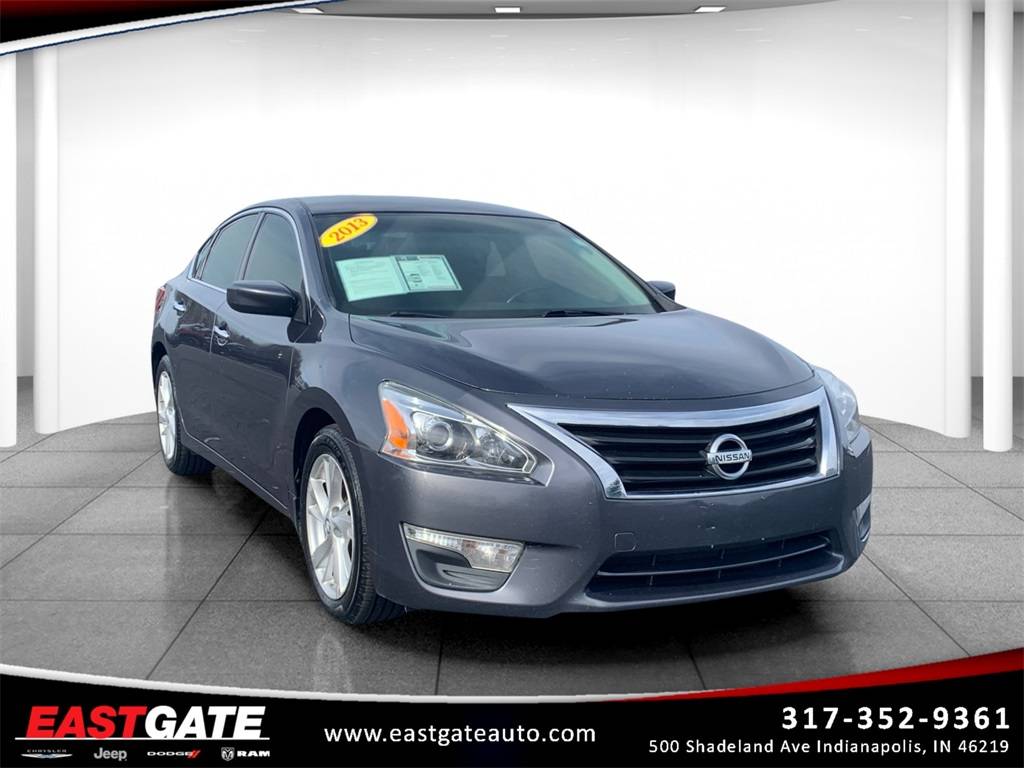 2013 Nissan Altima 2.5 SV — Sedan — 186,992 mi — Indianapolis, IN