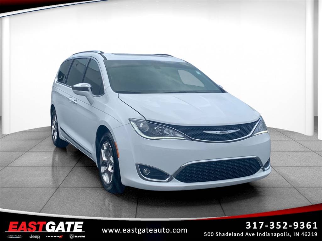 2018 Chrysler Pacifica Limited — Minivan — 31,392 mi — Indianapolis, IN