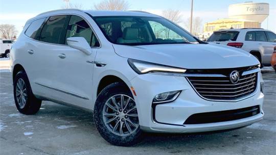 2022 Buick Enclave Essence — SUV — 15,147 mi — Topeka, KS