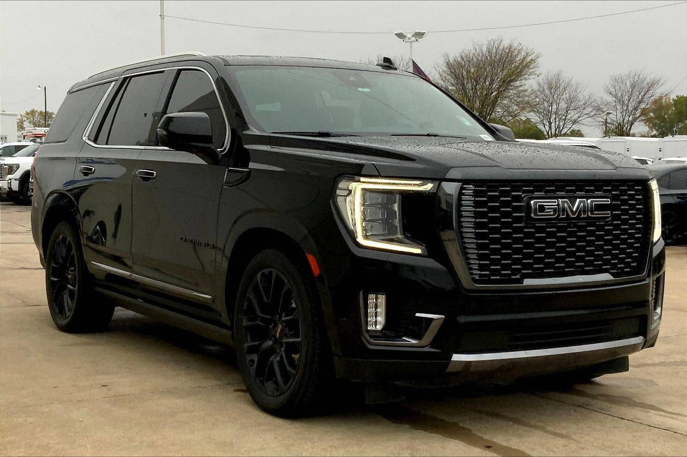 2024 GMC Yukon Denali Ultimate — SUV — 40,175 mi — Topeka, KS