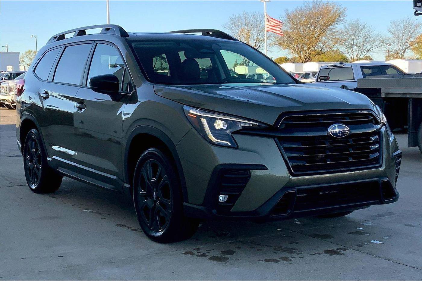 2024 Subaru Ascent Onyx Edition — SUV — 25,624 mi — Topeka, KS