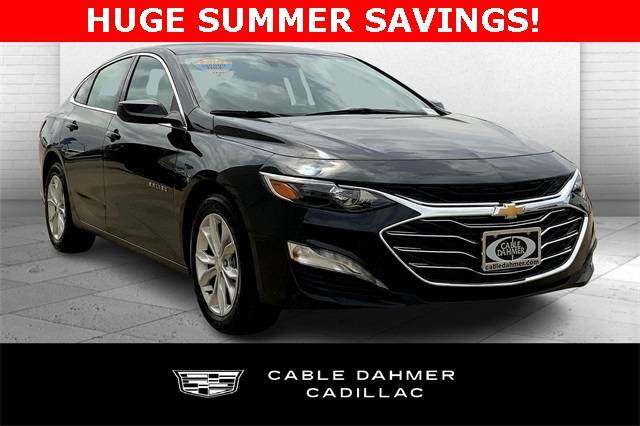 2025 Chevrolet Malibu LT — Sedan — 12,933 mi — Topeka, KS