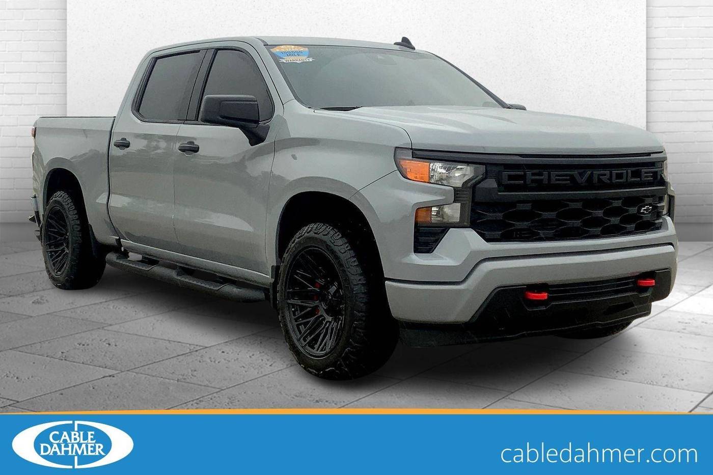 2025 Chevrolet Silverado 1500 Custom — Pickup Truck — 4,570 mi — Topeka, KS