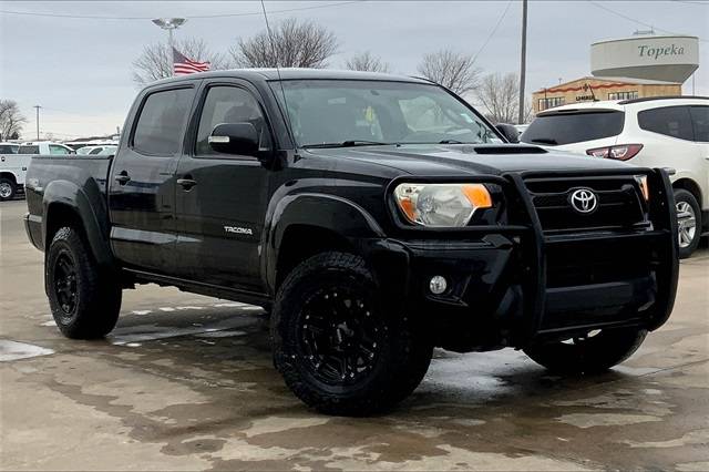 2012 Toyota Tacoma Base — Pickup Truck — 207,415 mi — Topeka, KS