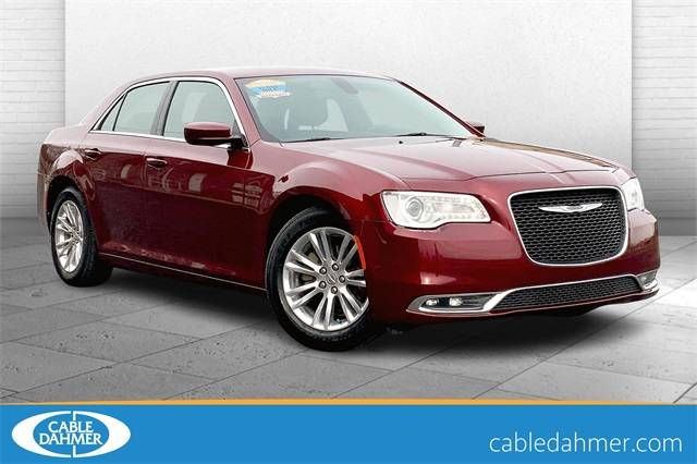 2019 Chrysler 300 Touring — Sedan — 94,549 mi — Topeka, KS