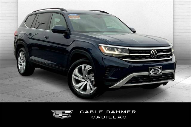 2022 Volkswagen Atlas SE with Technology — SUV — 107,901 mi — Topeka, KS