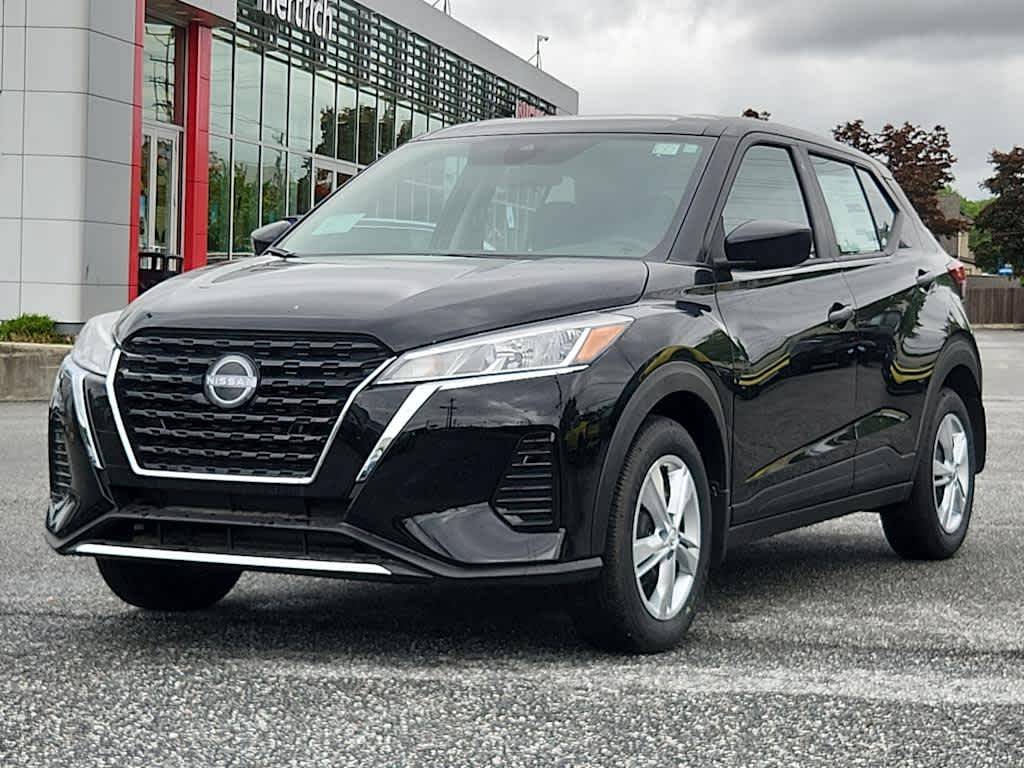 2025 Nissan Kicks Play S — SUV — 5 mi — Newark, DE