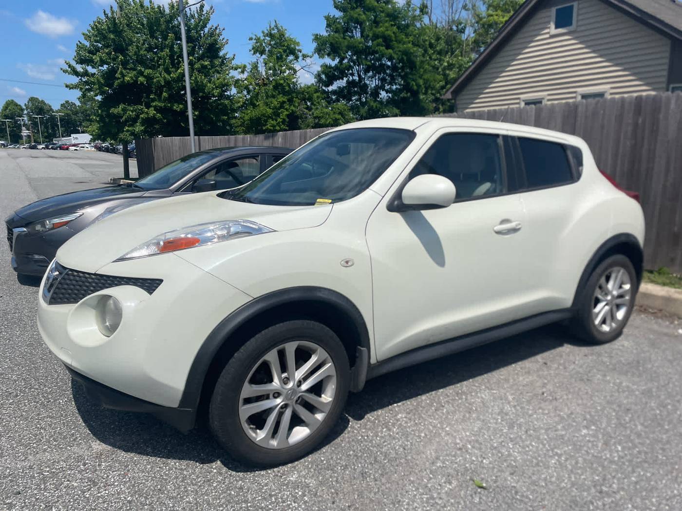 2012 Nissan JUKE SV — SUV — 70,536 mi — Newark, DE
