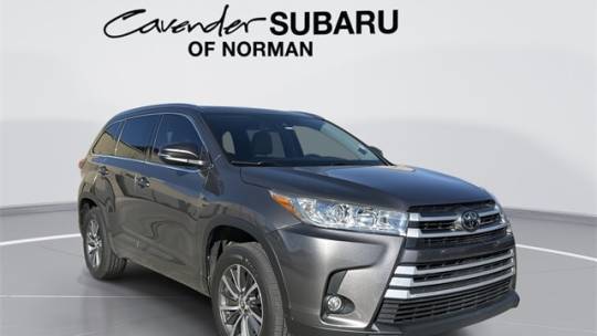 2017 Toyota Highlander XLE — SUV — 93,909 mi — Norman, OK