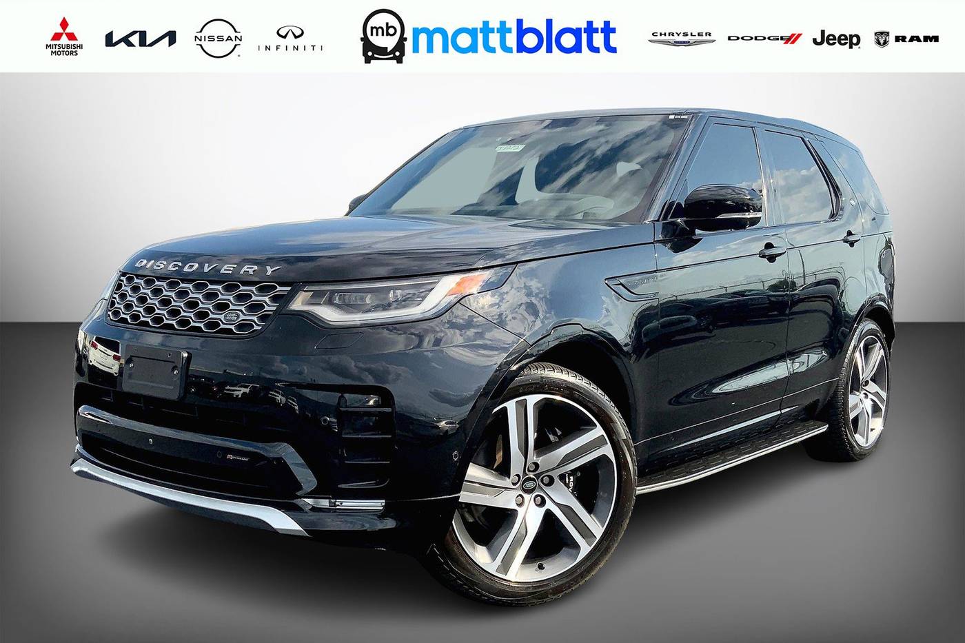 2023 Land Rover Discovery Metropolitan Edition — SUV — 17,728 mi — Philadelphia, PA
