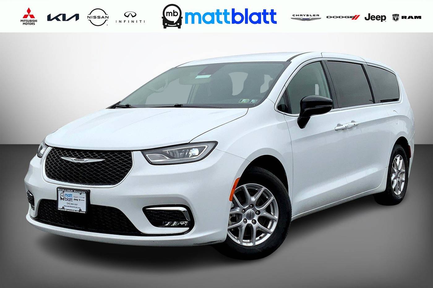 2024 Chrysler Pacifica Touring L — Minivan — 63,772 mi — Philadelphia, PA