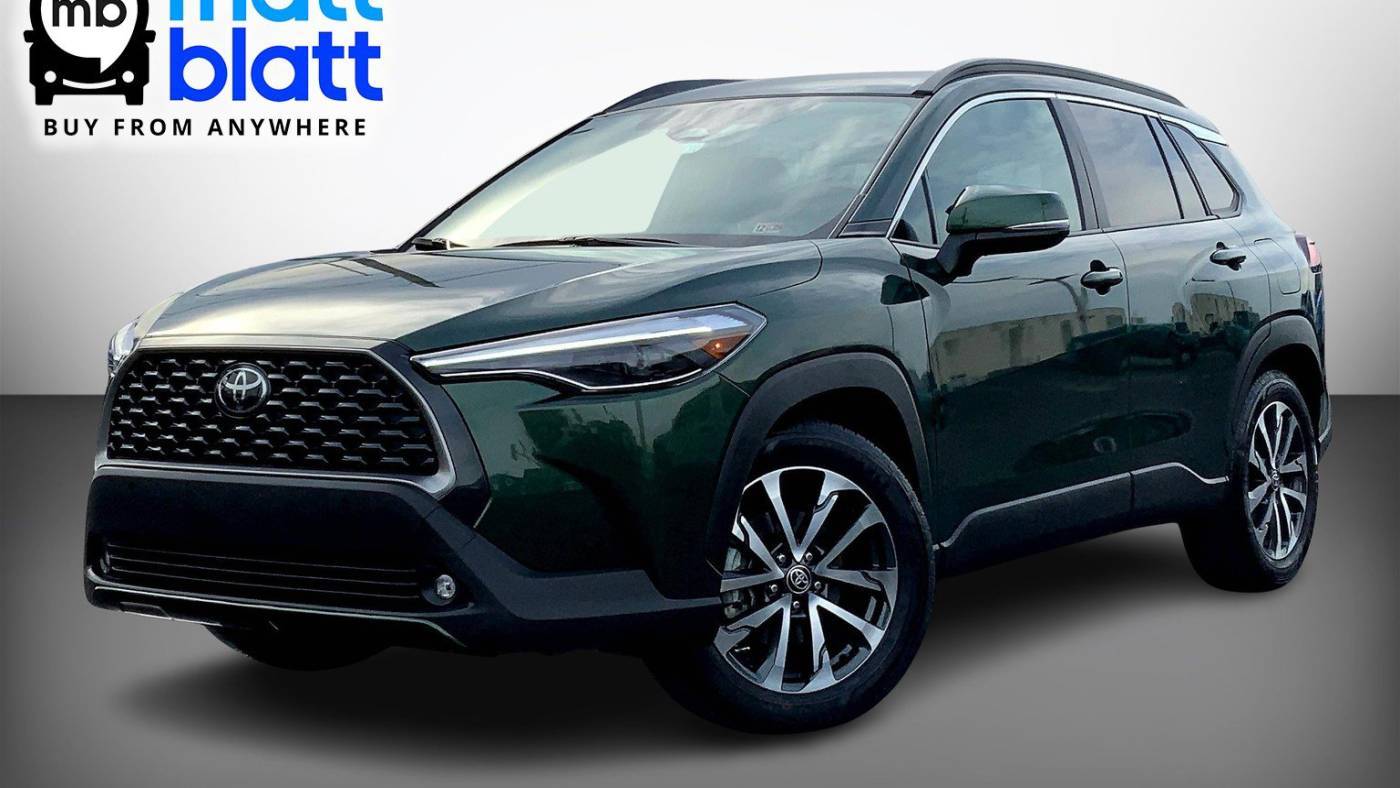 2024 Toyota Corolla Cross XLE — SUV — 28,520 mi — Philadelphia, PA