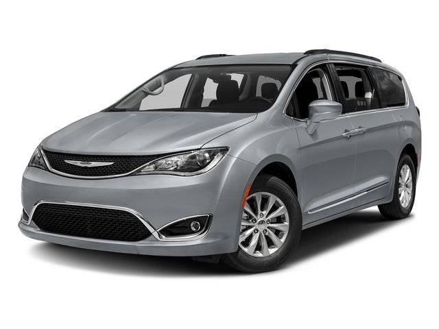 2017 Chrysler Pacifica Touring L — Minivan — 60,139 mi — Philadelphia, PA