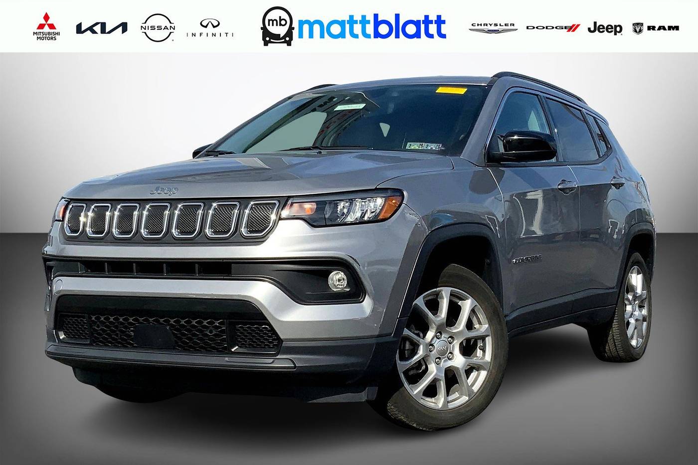 2022 Jeep Compass Latitude Lux — SUV — 8,865 mi — Philadelphia, PA