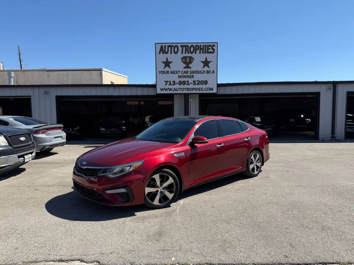 2019 Kia Optima S — Sedan — 117,823 mi — Houston, TX