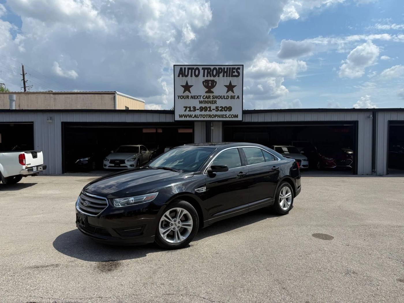 2019 Ford Taurus SEL — Sedan — 92,709 mi — Houston, TX